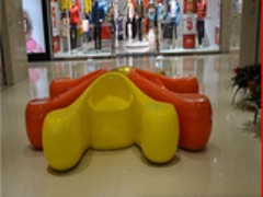 深圳专业的商场休闲椅,认准龙翔玻璃钢工艺——深圳商场休闲椅