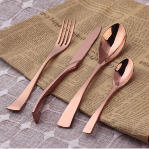 304不锈钢牛排刀叉勺三件套 西餐刀叉套装餐具礼盒