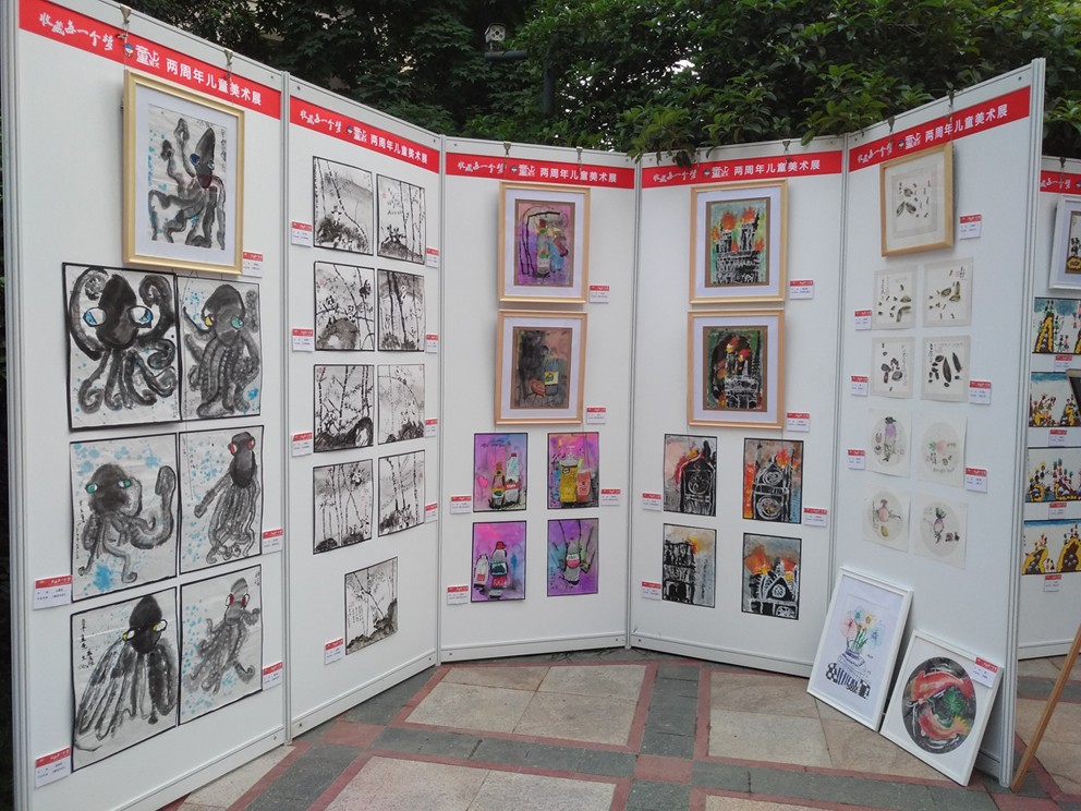 上海室外美术展挂画展览板架出租搭建图2