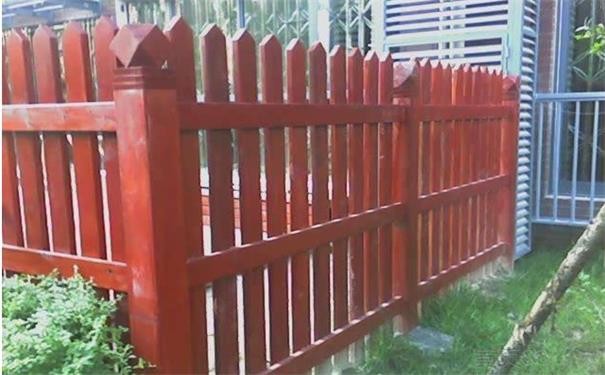 兰州防腐木围栏-木质栅栏栏杆扶手厂家订制图1